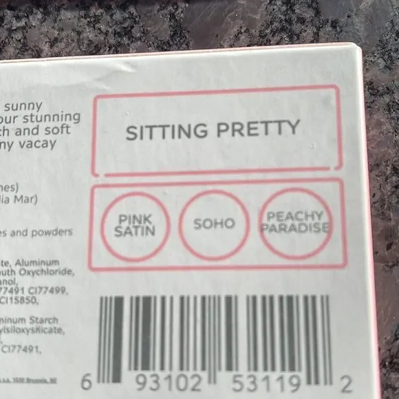 OFRA MIDI Palette Sitting Pretty blushes in peach & soft pink + peach glow - Picture 5 of 5